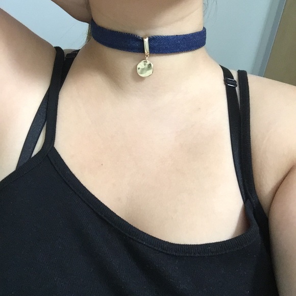 BUNDLE SALE 3 Chockers !😱 - Picture 3 of 3